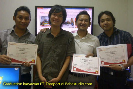 Graduation Karyawan PT. Freeport Di Babastudio.com